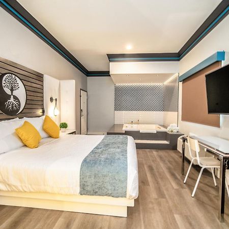 Aspire Inn Studios & Spas Bellflower Exteriör bild