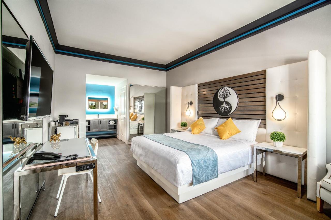 Aspire Inn Studios & Spas Bellflower Exteriör bild