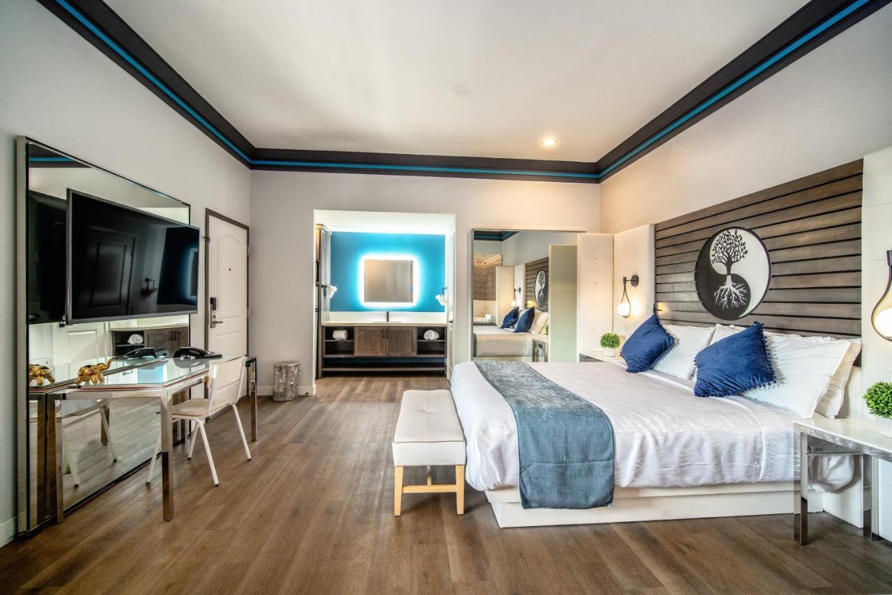 Aspire Inn Studios & Spas Bellflower Exteriör bild