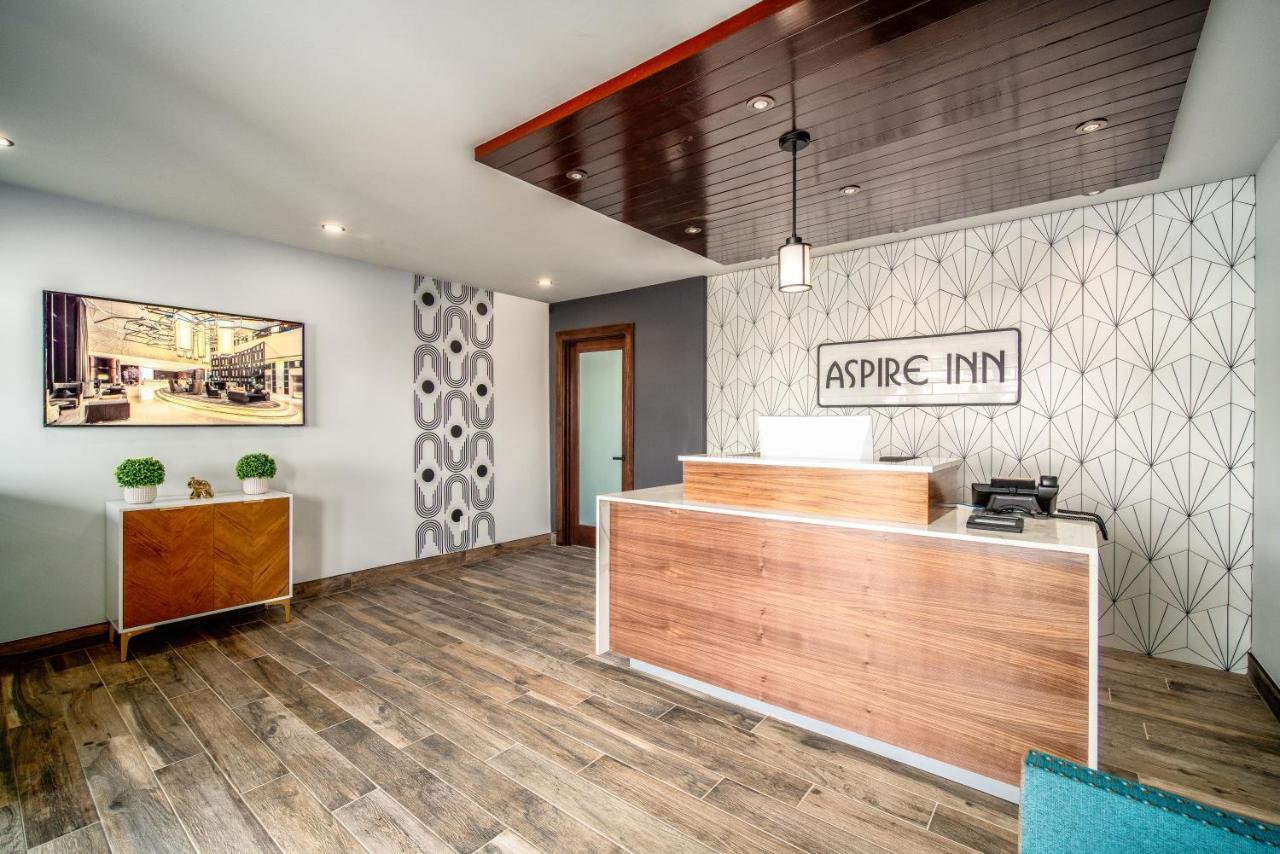 Aspire Inn Studios & Spas Bellflower Exteriör bild