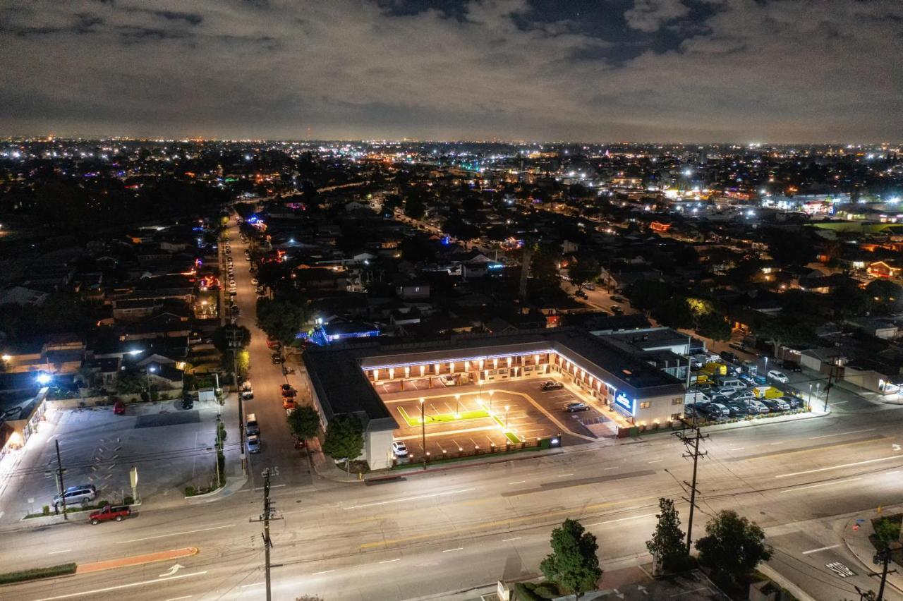 Aspire Inn Studios & Spas Bellflower Exteriör bild